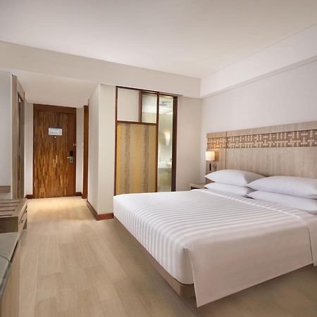 Fairfield By Marriott Bali Legian Hotel Exterior photo