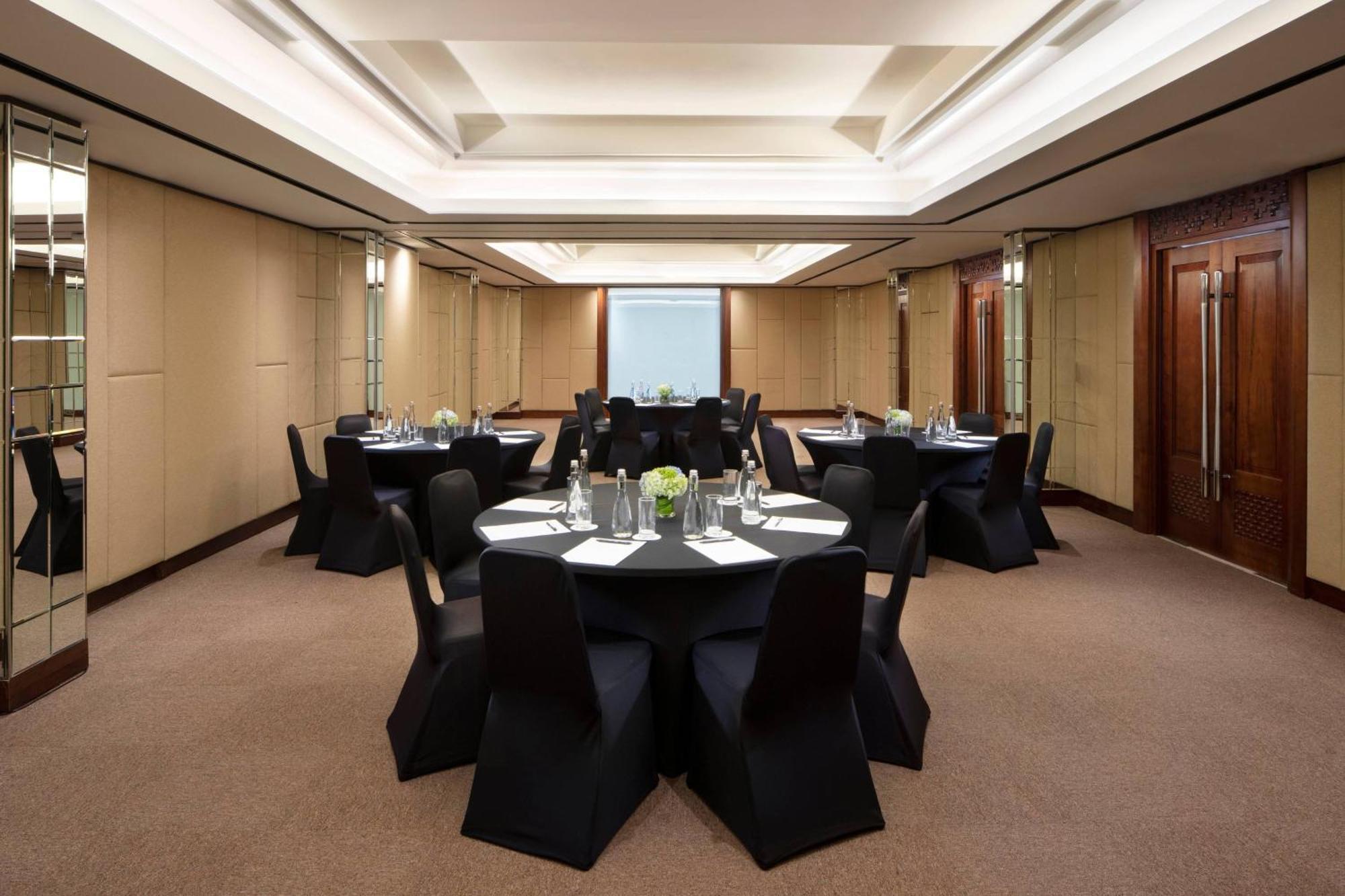 Fairfield By Marriott Bali Legian Hotel Exterior photo